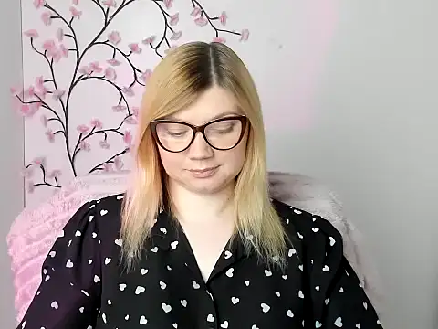 Lola moree online show from 05-20-26, 11:51