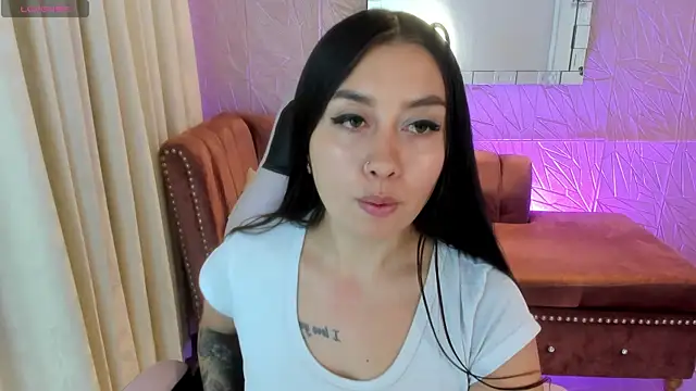 miss isabella m online show from 05-14-26, 11:51