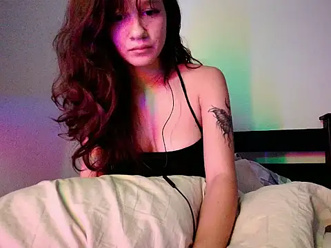 Snapshot of olivia5083 chatting on 09-22-25, 03:56 olivia5083 online show from 09-22-25, 03:56