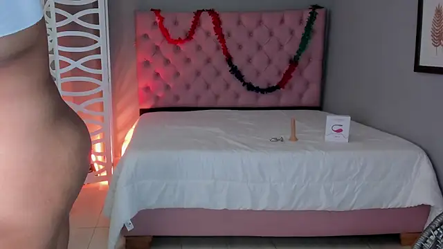 Snapshot of ashanty_queen chatting on 03-11-25, 06:41 ashanty queen online show from 03-11-25, 06:41