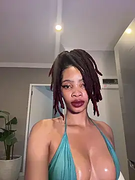 Snapshot of ZinaFreak chatting on 10-26-25, 07:25 ZinaFreak online show from 10-26-25, 07:25