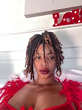 Snapshot of ZinaFreak chatting on 01-30-25, 10:40 ZinaFreak online show from 01-30-25, 10:40