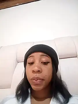 Zaira Rose  online show from 04-17-26, 01:47