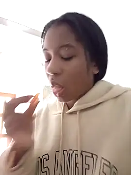 Zaira Rose  online show from 09-28-25, 01:07