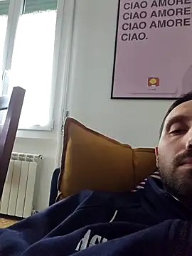 Snapshot of pagopoco chatting on 12-21-25, 03:14 pagopoco online show from 12-21-25, 03:14