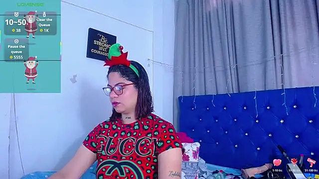 hornny cougar online show from 12-03-25, 06:18