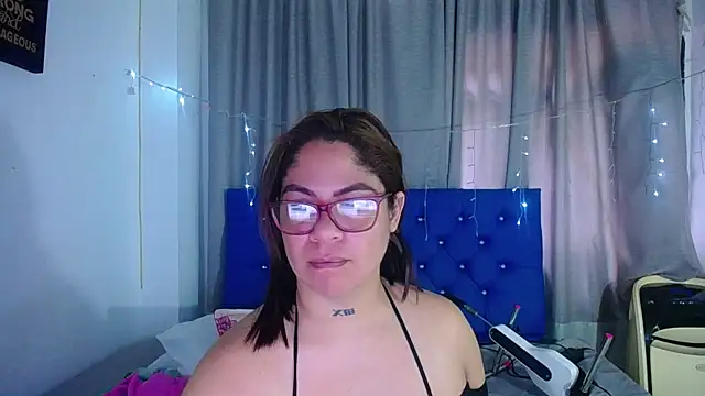 hornny cougar online show from 02-16-26, 06:50