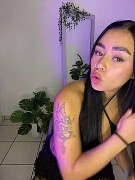 meli ortiz  online show from 02-25-26, 02:39