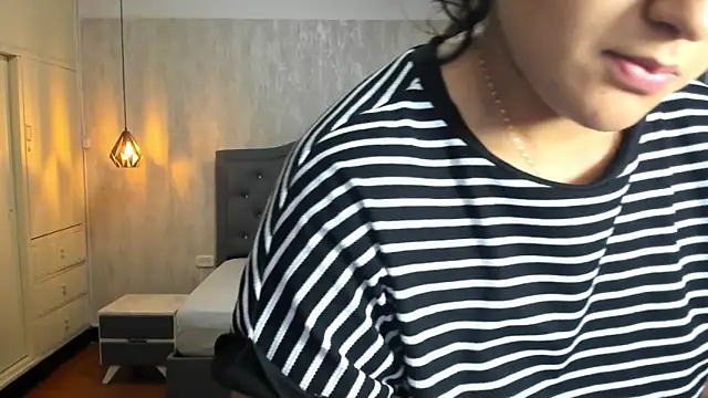 Snapshot of Hadley_ chatting on 03-21-25, 03:55 Hadley online show from 03-21-25, 03:55