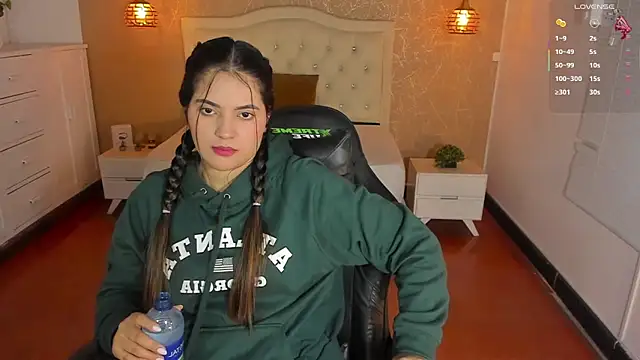 Hadley  online show from 10-23-25, 03:05