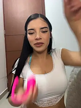 eileensophi online show from 07-11-26, 02:23