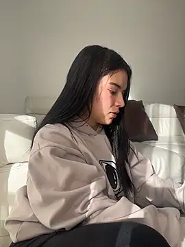 Snapshot of eileensophi chatting on 01-31-26, 09:35 eileensophi online show from 01-31-26, 09:35