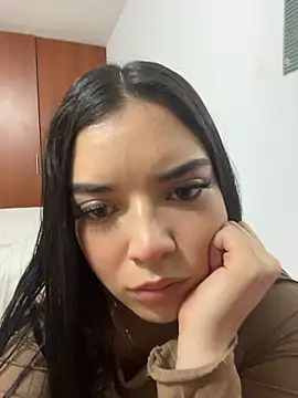 eileensophi online show from 01-13-26, 01:09