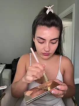 cute carly  online show from 05-15-26, 10:02