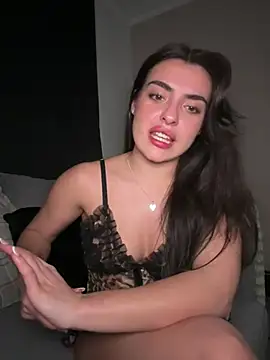 cute carly  online show from 02-25-25, 11:59