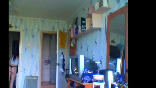 Snapshot of RussNocturnal chatting on 05-20-26, 01:08 RussNocturnal online show from 05-20-26, 01:08