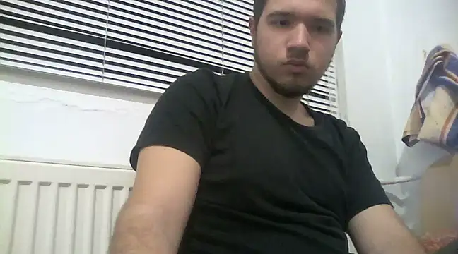 Snapshot of Drag_Queen chatting on 01-29-25, 05:56 Drag Queen online show from 01-29-25, 05:56
