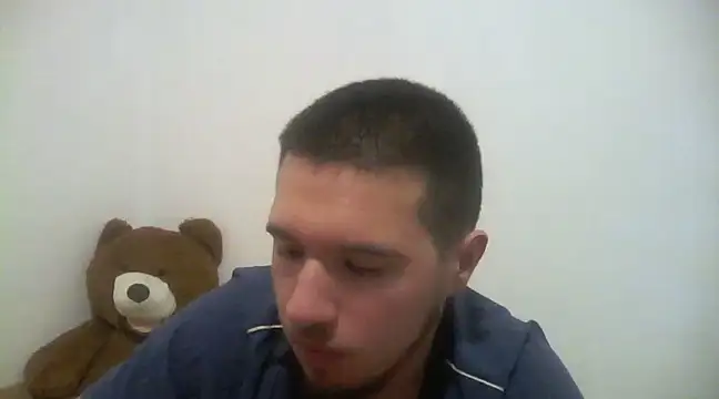 Snapshot of Drag_Queen chatting on 02-15-25, 04:12 Drag Queen online show from 02-15-25, 04:12