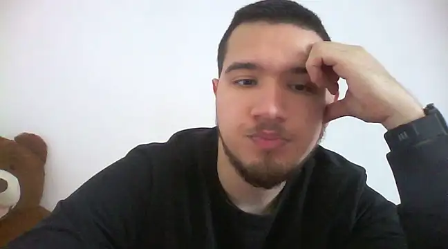 Snapshot of Drag_Queen chatting on 03-14-25, 11:12 Drag Queen online show from 03-14-25, 11:12