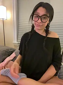 Cristinasunny online show from 03-08-26, 12:16