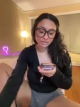 Cristinasunny online show from 02-28-26, 04:45