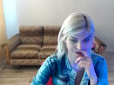 Snapshot of SexyBeatriice chatting on 03-02-25, 10:26 SexyBeatriice online show from 03-02-25, 10:26