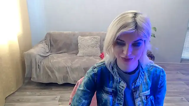 SexyBeatriice online show from 02-15-26, 07:20