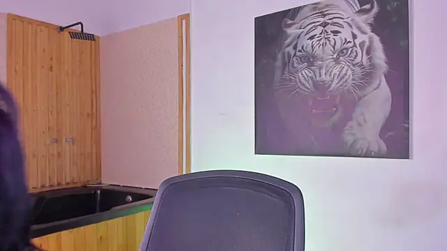 Estefy gomez09 online show from 10-01-25, 03:55
