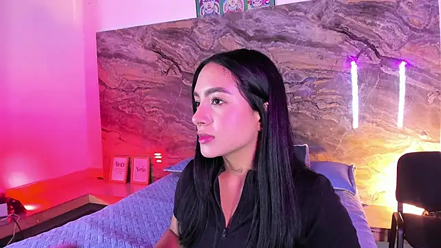 Estefy gomez09 online show from 05-02-26, 12:21