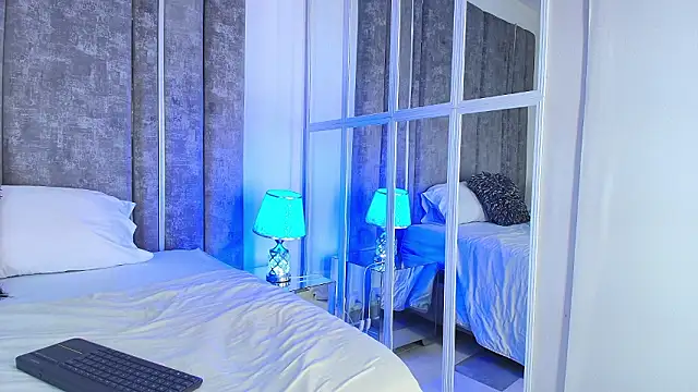 AliDiaz  online show from 02-02-26, 08:41