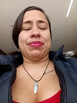 kamila lovee online show from 10-02-25, 03:48
