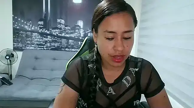 kamila lovee online show from 03-18-25, 04:50