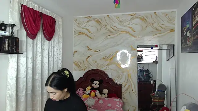 kendall morry online show from 11-03-25, 04:17