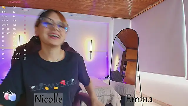  Emma11 online show from 03-03-25, 07:39