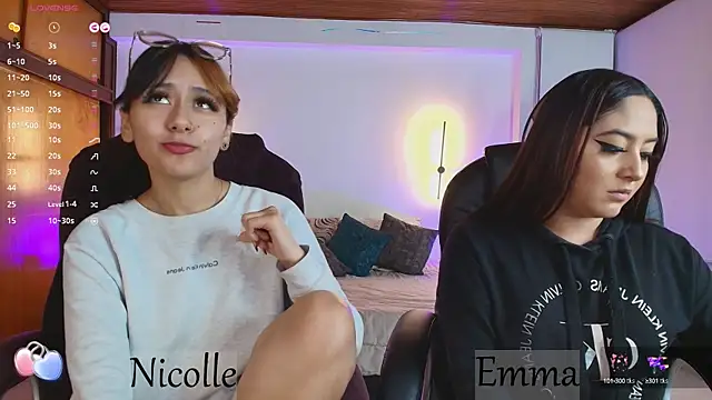  Emma11 online show from 03-05-25, 01:31