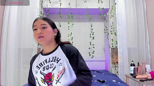 CandyyMaria online show from 03-12-26, 08:02