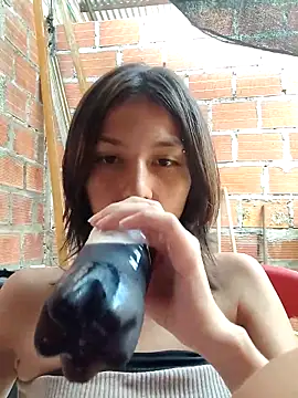 Maiden-Hot online show from 10-11-25, 06:53