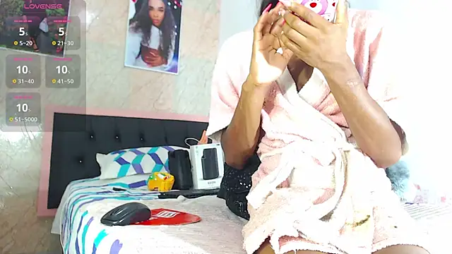 k stormi  online show from 12-16-25, 10:41