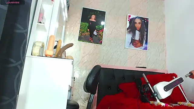 k stormi  online show from 04-16-26, 11:22