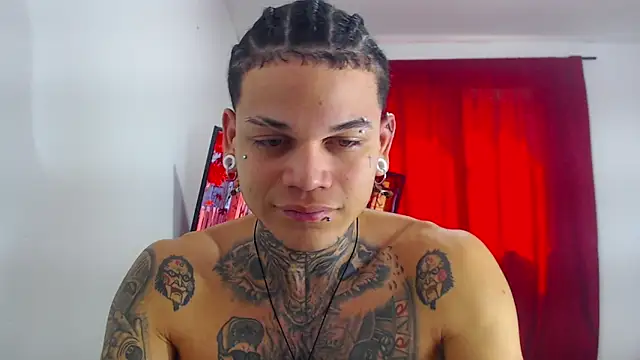 hot man05 online show from 10-25-25, 05:13