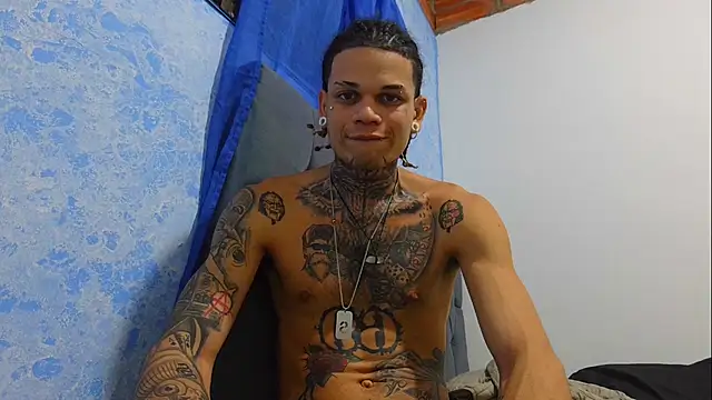 hot man05 online show from 12-21-25, 11:27