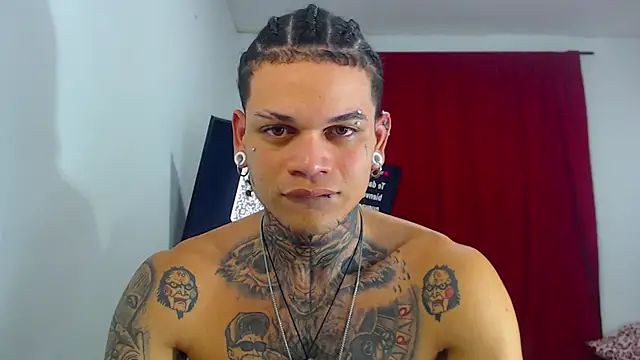 hot man05 online show from 10-27-25, 02:56