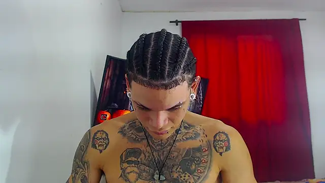 hot man05 online show from 10-24-25, 07:24