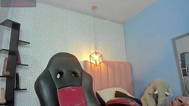 CALANTHELOVE1 online show from 10-30-25, 03:38