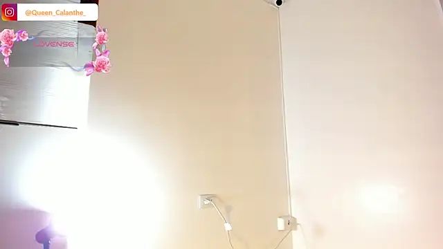 CALANTHELOVE1 online show from 04-15-26, 08:20