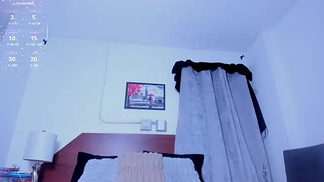 amanda29 online show from 04-15-26, 07:07