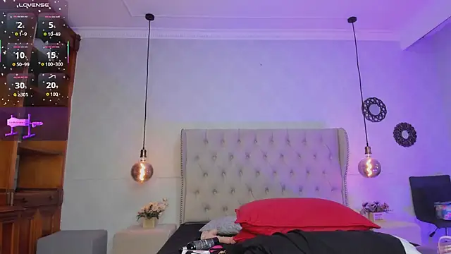 amanda29 online show from 12-13-25, 08:04