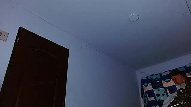 Thomas May4rs online show from 12-01-25, 03:35