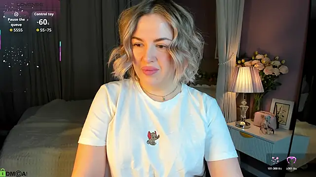 Nikki Kai online show from 11-03-25, 11:41