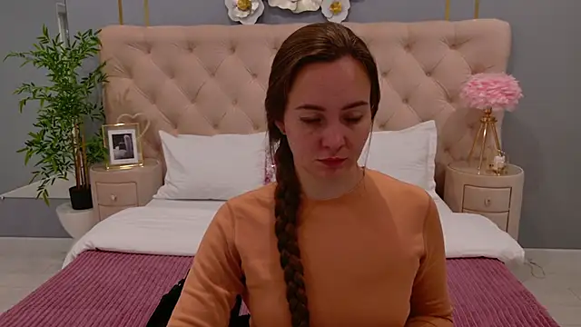 JaniceCollins online show from 11-06-25, 02:04